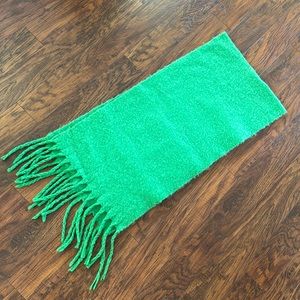 Green winter scarf